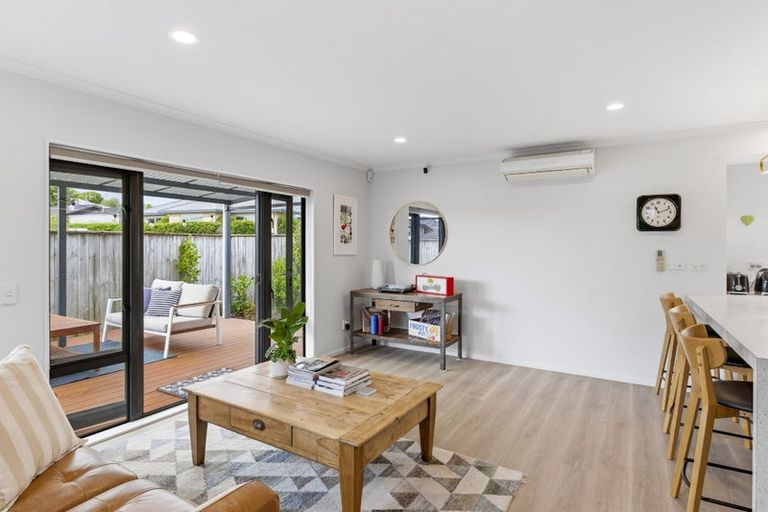 Photo of property in 90 Regent Drive, Paraparaumu Beach, Paraparaumu, 5032