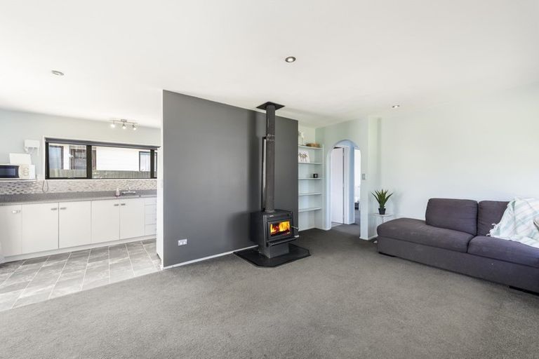 Photo of property in 2 Tillson Crescent, Motueka, 7120