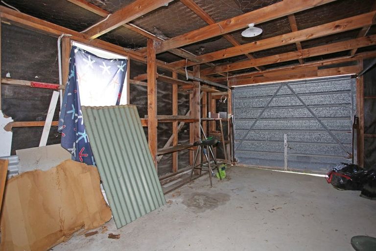 Photo of property in 193 Maunsell Road, Port Waikato, Tuakau, 2695