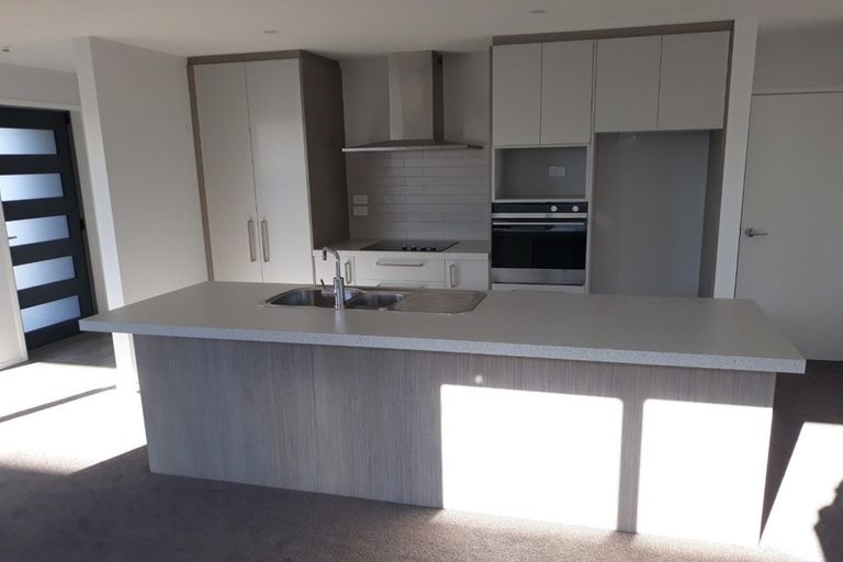 Photo of property in 26 Broadway Parade, Rolleston, 7615