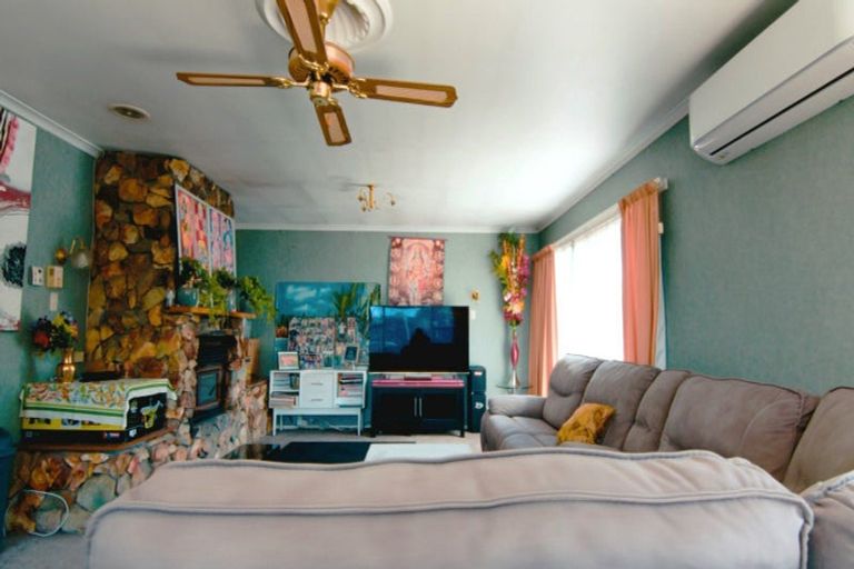 Photo of property in 30 Napier Road, Terrace End, Palmerston North, 4410