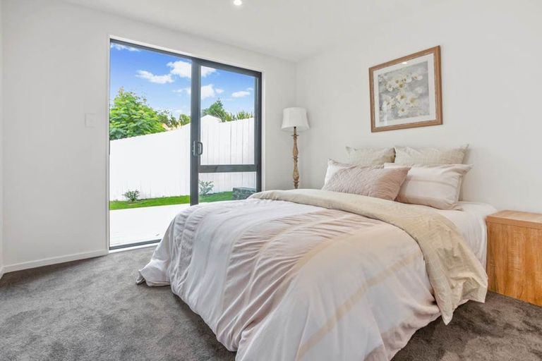 Photo of property in 6 Bela Vista Boulevard, Swanson, Auckland, 0614