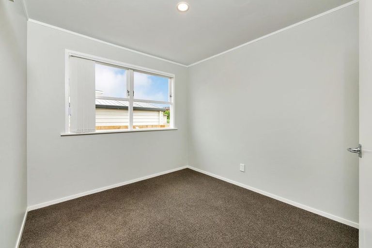 Photo of property in 25 Holland Street, Pukekohe, 2120
