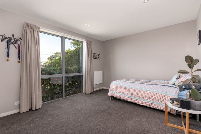 Photo of property in 220 Clifton Terrace, Clifton, Christchurch, 8081