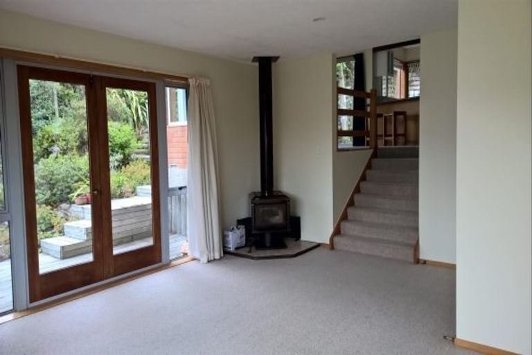 Photo of property in 3b Cambrian Close, Westmorland, Christchurch, 8025