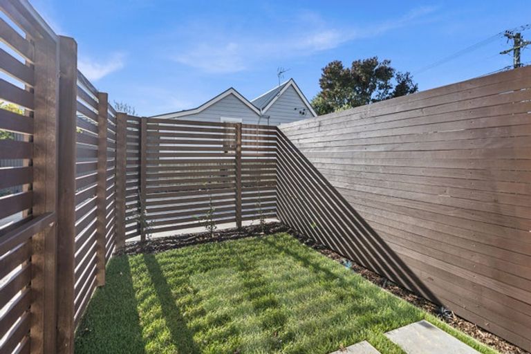 Photo of property in 91b Olliviers Road, Phillipstown, Christchurch, 8011