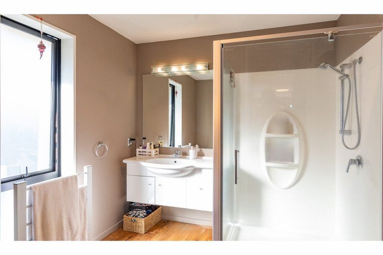 Photo of property in 42 Acacia Avenue, Rangiora, 7400