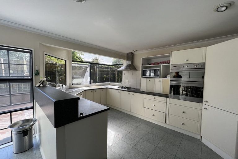 Photo of property in 1/94 Jutland Road, Hauraki, Auckland, 0622