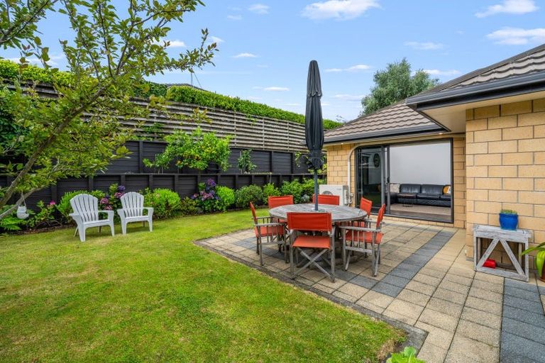 Photo of property in 61 Glenmonarch Place, Pyes Pa, Tauranga, 3112