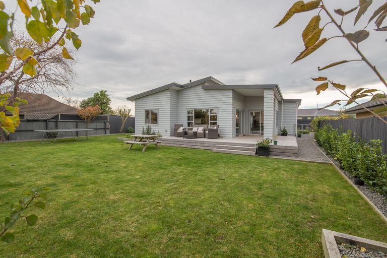 Photo of property in 175b Palmers Road, New Brighton, Christchurch, 8083
