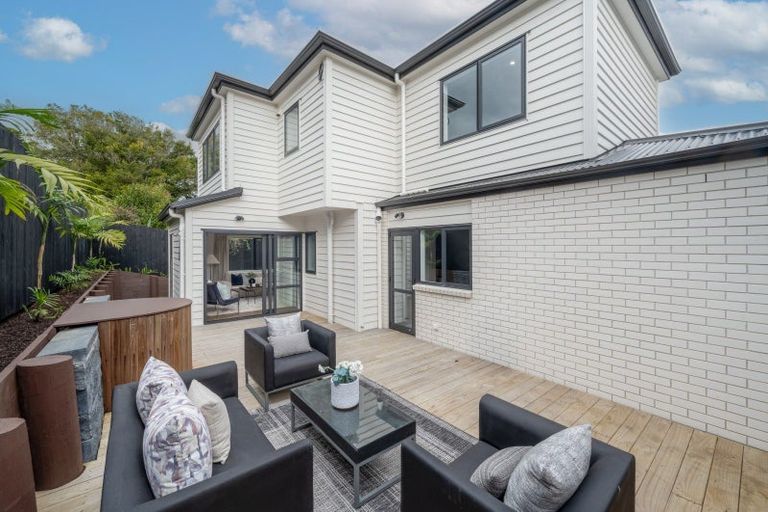 Photo of property in 48c Patons Road, Howick, Auckland, 2014