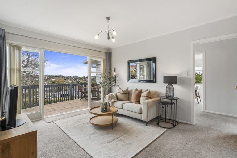 Photo of property in 12 Alton Avenue, Hillcrest, Auckland, 0627