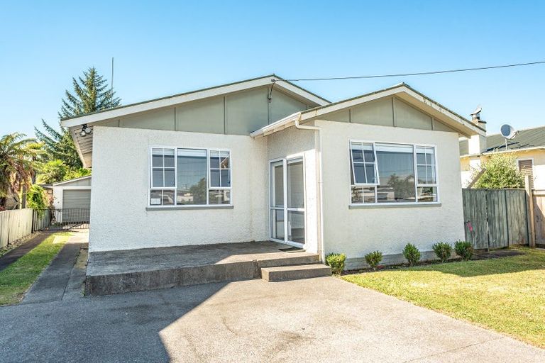 Photo of property in 10 Burton Avenue, Whanganui East, Whanganui, 4500