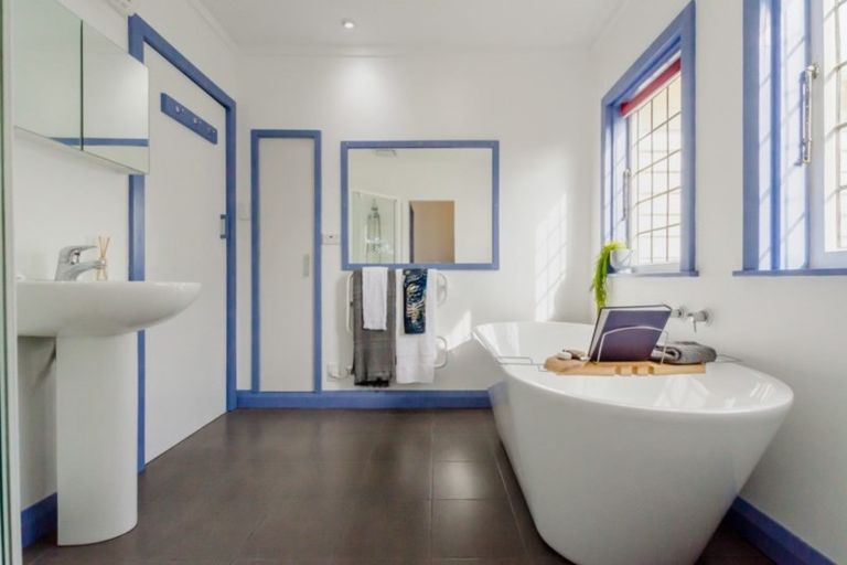 Photo of property in 6 Brendan Drive, Te Horo Beach, Otaki, 5581