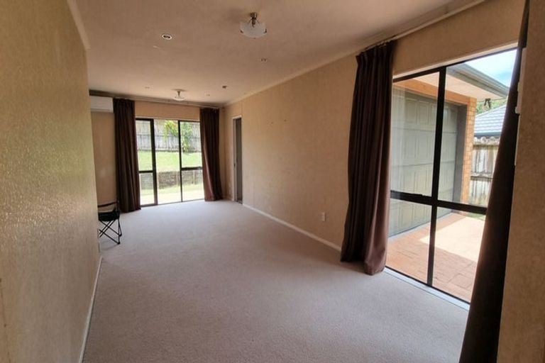 Photo of property in 8 Eastland Road, Flat Bush, Auckland, 2019