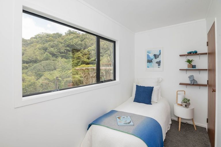Photo of property in 43 Montgomery Avenue, Karori, Wellington, 6012