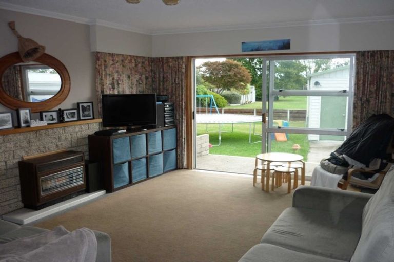 Photo of property in 37 Lewis Street, Glenview, Hamilton, 3206