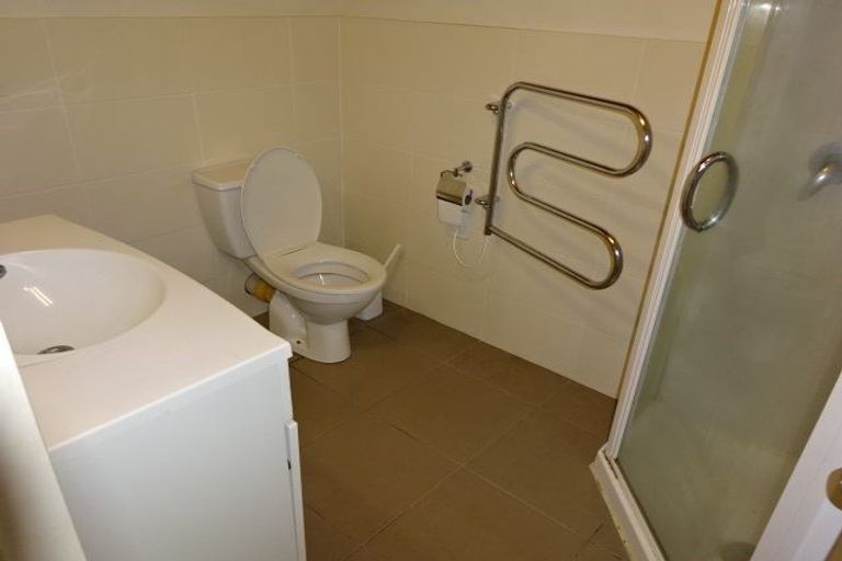 Photo of property in 956 Beach Road, Torbay, Auckland, 0630