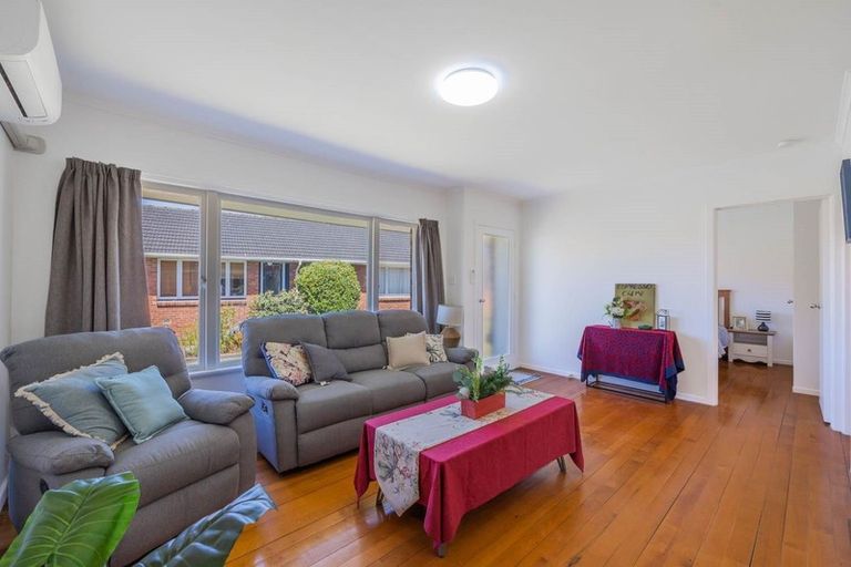Photo of property in 2/15 Dominion Street, Takapuna, Auckland, 0622