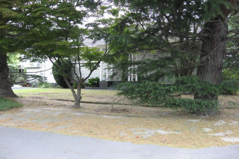 Photo of property in 2 Homer Place, Upper Riccarton, Christchurch, 8041