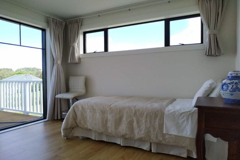 Photo of property in 48 Kenmure Avenue, Forrest Hill, Auckland, 0620