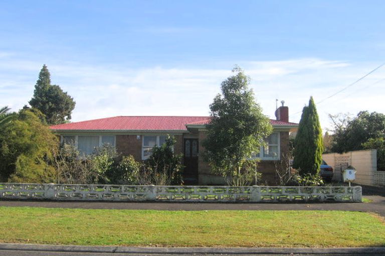 Photo of property in 8 Yvonne Street, Melville, Hamilton, 3206