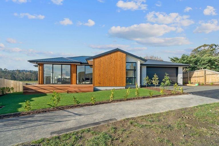 Photo of property in 4 Barnfields Close, Halswell, Christchurch, 8025