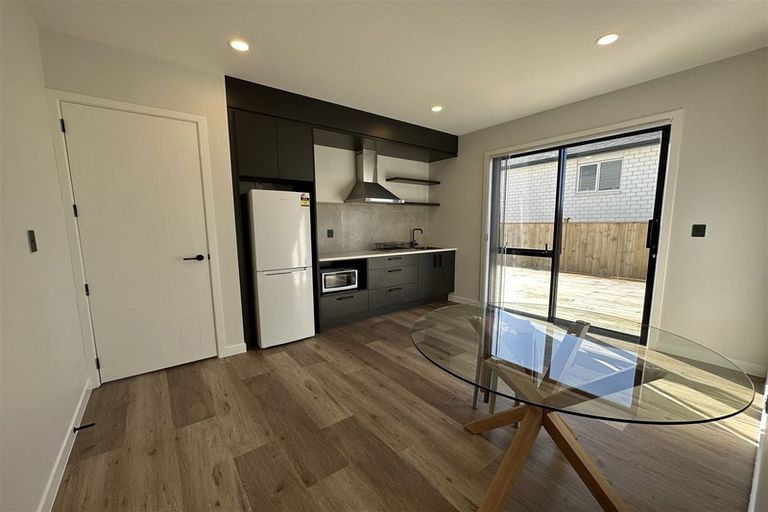 Photo of property in 3 Lumber Rise, Swanson, Auckland, 0614