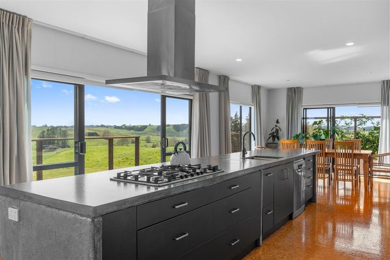 Photo of property in 159 Waiteitei Road, Wellsford, 0974