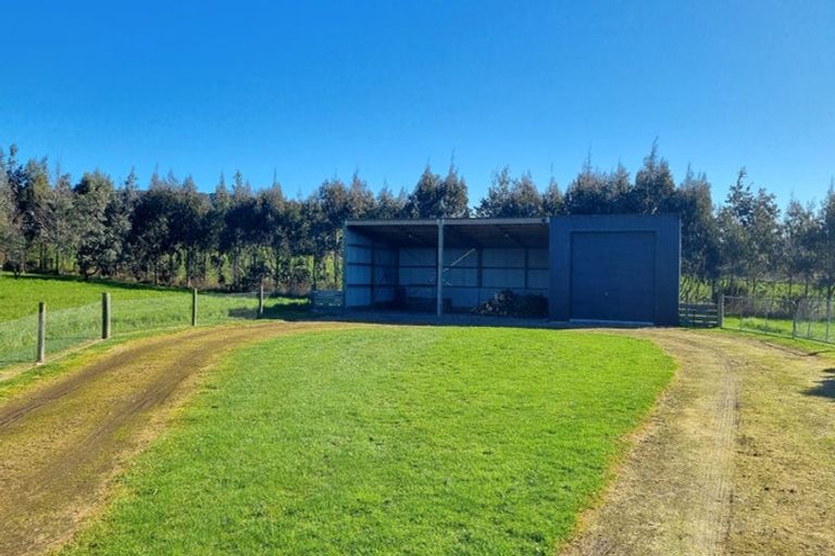 Photo of property in 193 Orepuki Riverton Highway, Longwood, Riverton, 9881