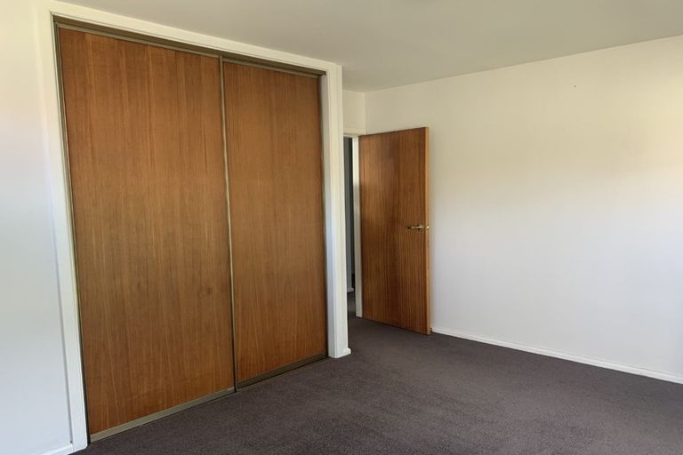 Photo of property in 10 Radbrook Street, Avonhead, Christchurch, 8042