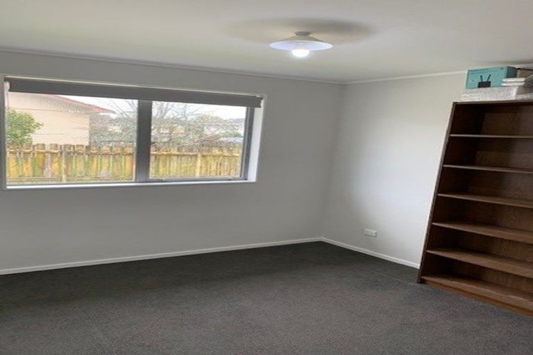 Photo of property in 7b Newland Grove, Henderson, Auckland, 0610