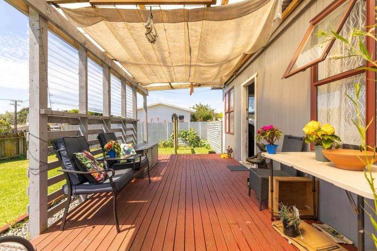 Photo of property in 36 Mouatt Street, Waitara, 4320