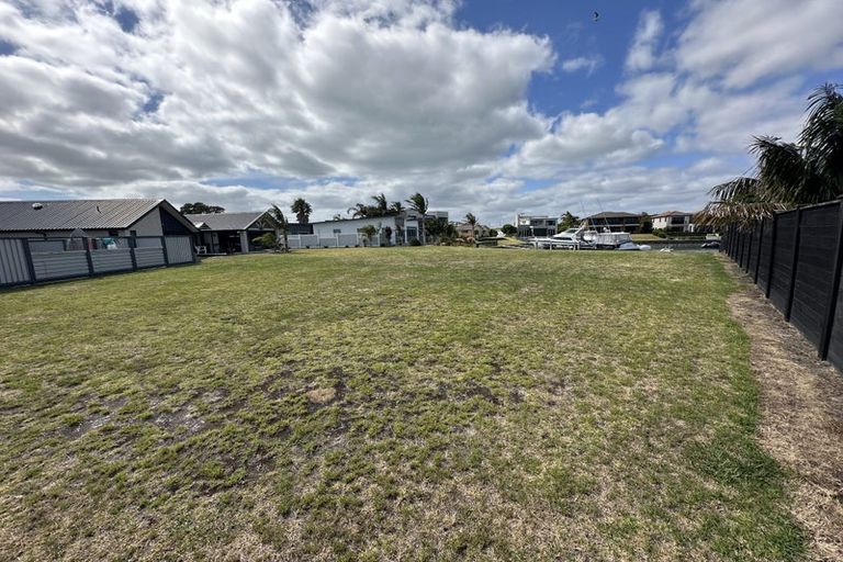 Photo of property in 129 One Tree Point Road, One Tree Point, 0118