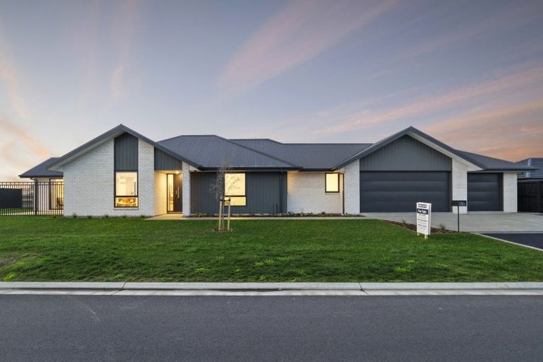 Photo of property in 1 Longore Way, Rolleston, 7614