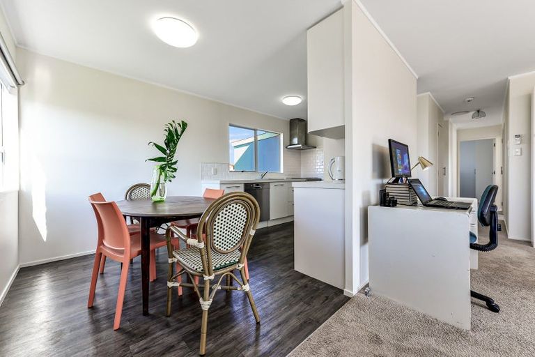 Photo of property in 8 Millar Place, Nawton, Hamilton, 3200