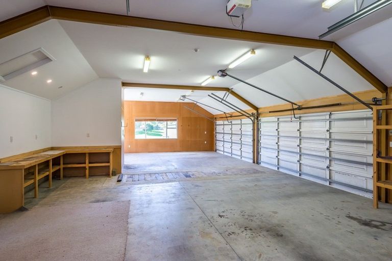 Photo of property in 39 Killalea Place, Paraparaumu, 5032