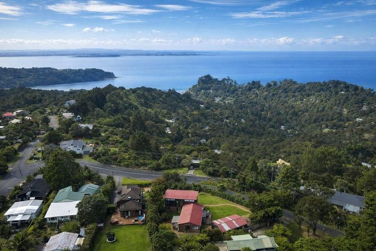 Photo of property in 91 Victory Road, Laingholm, Auckland, 0604