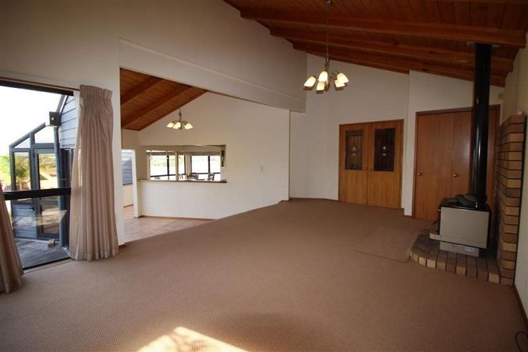 Photo of property in 7 Constable Lane, West Harbour, Auckland, 0618