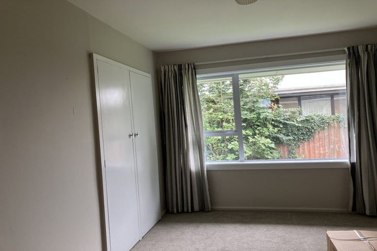 Photo of property in 1/23 Maidstone Road, Ilam, Christchurch, 8041