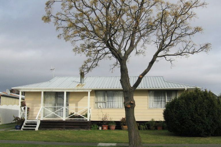 Photo of property in 28 Harris Street, Greenmeadows, Napier, 4112