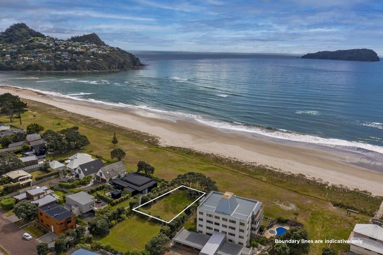 Photo of property in 33c Claxton Avenue, Pauanui, Hikuai, 3579