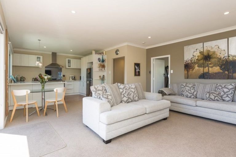 Photo of property in 48a Mcfaddens Road, St Albans, Christchurch, 8052