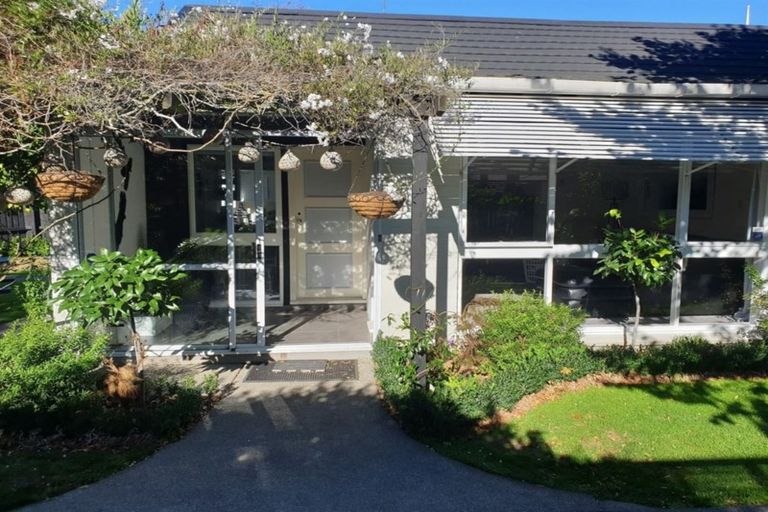 Photo of property in 1/10 Jamell Place, Avonhead, Christchurch, 8042
