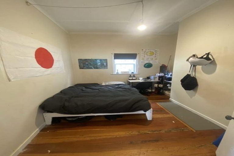 Photo of property in 27a Tanera Crescent, Brooklyn, Wellington, 6021