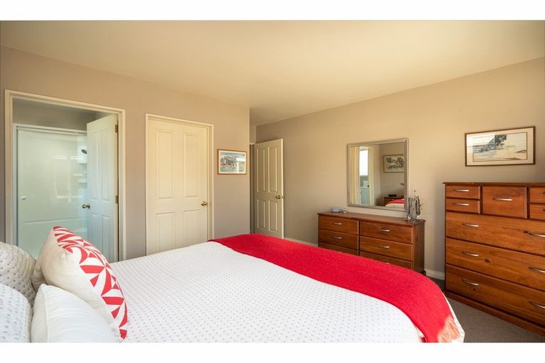 Photo of property in 130b Fisher Avenue, Beckenham, Christchurch, 8023