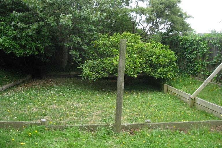 Photo of property in 272 Dowse Drive, Maungaraki, Lower Hutt, 5010