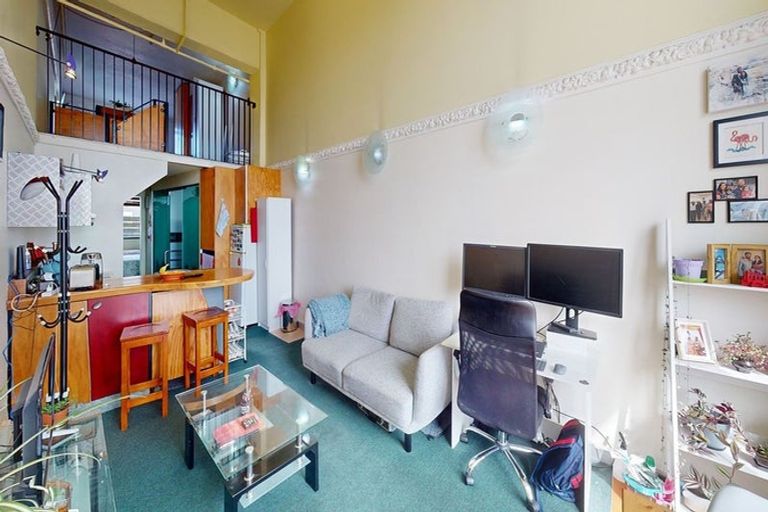 Photo of property in Qba Apartments, 1o/51 Webb Street, Mount Cook, Wellington, 6011