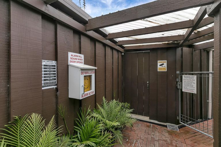 Photo of property in 3/34 Waiwera Place, Waiwera, Orewa, 0994