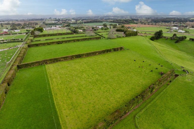Photo of property in 467 Bald Hill Road, Waiuku, 2681